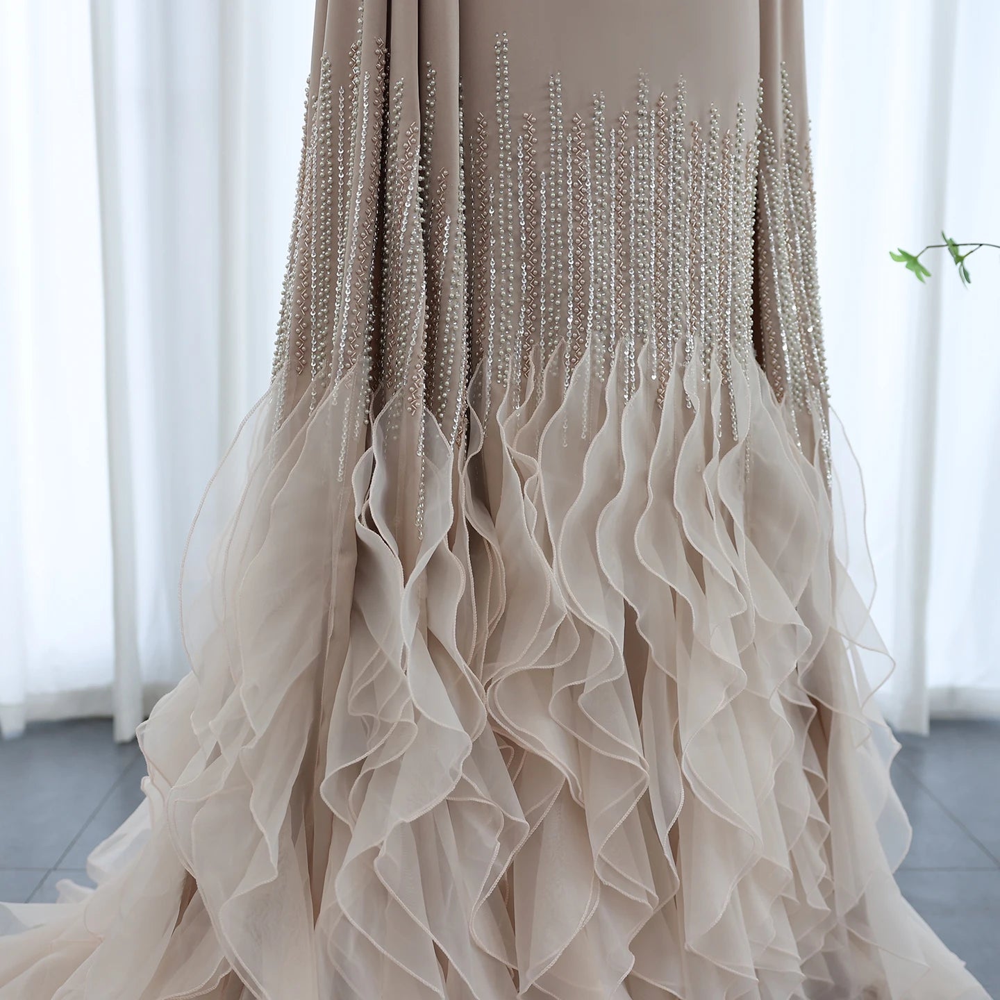 Luxury Mermaid Nude Evening Dress with Cape Sleeves