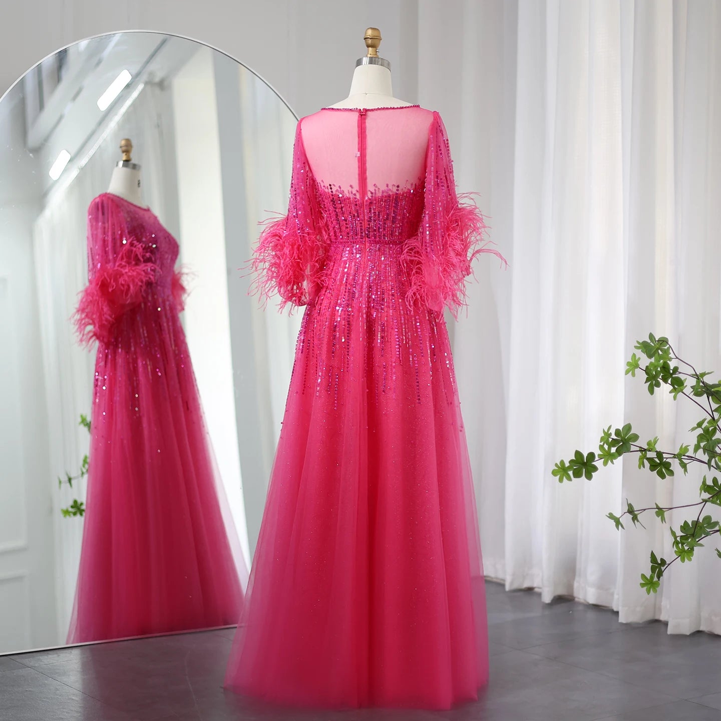 Luxury Feathers Black Evening Dress with Fuchsia Accents